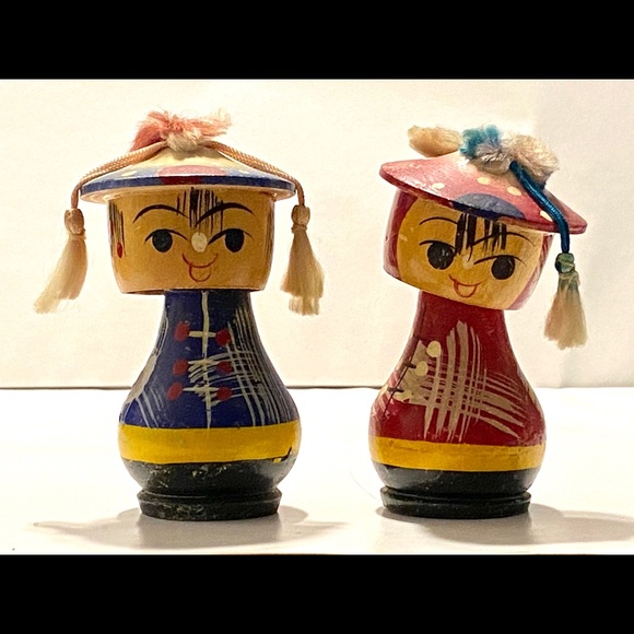 7 wooden Asian decorative vi rage kit. - Picture 4 of 16